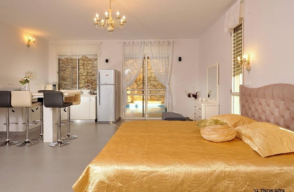 Between Sunrise And Sunset Suites Ya'ara Esterno foto